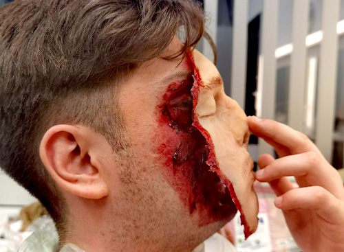 heidi-debbah-visagistin-makeup-artist-maskenbildnerin-sfx-hairstylistin-coaching-wiesbaden-special-effects