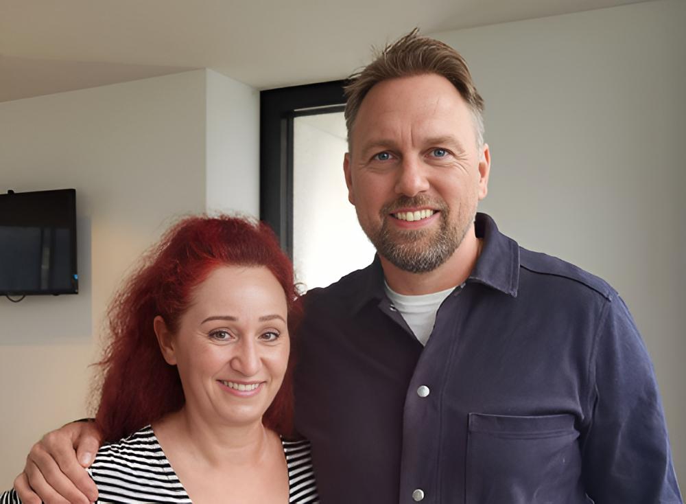 maskenbildnerin-theater-film-musical-show-buehne-fernsehen-tv-promis-heidi-debbah-wiesbaden-123_restored