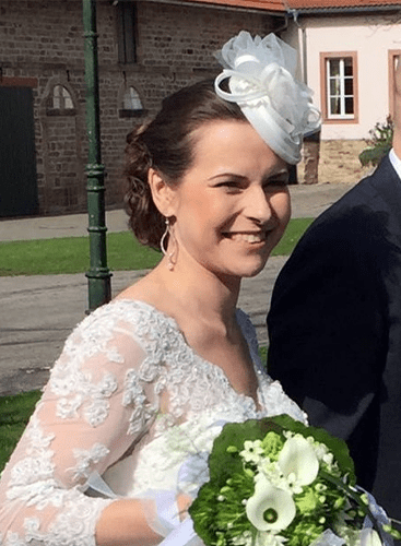 visagistin-makeupartist-brautstyling-heidi-debbah-wiesbaden-frisur 1